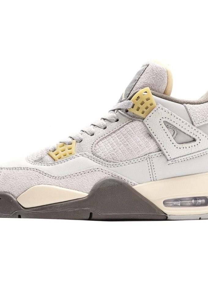 Air Jordan 4 SE Craft Photon Dust