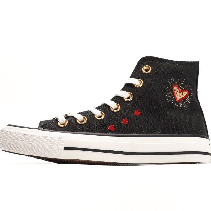 Chuck Taylor High Hearts Black