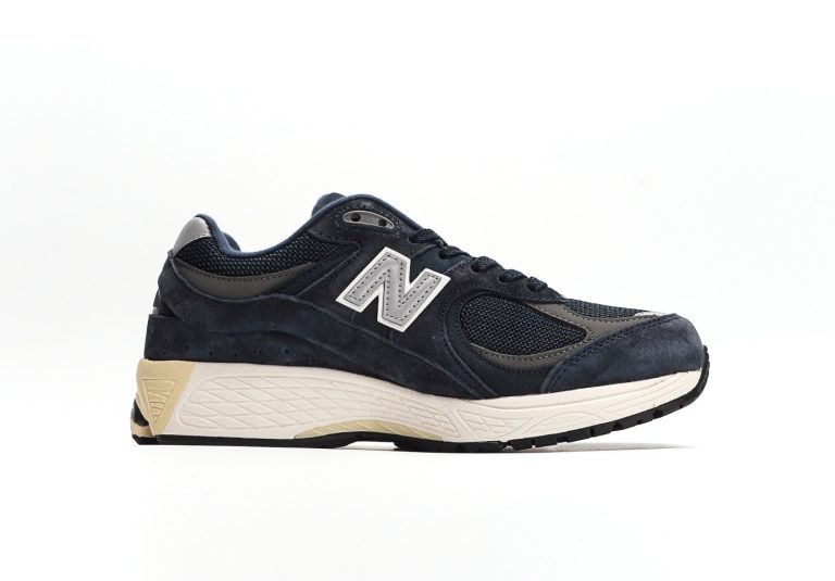 New Balance 2002R "Eclipse & Castlerock" - Image 2