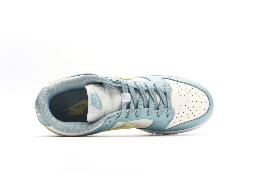 Dunk Low "Ice Blue/Barely Volt" - Image 3