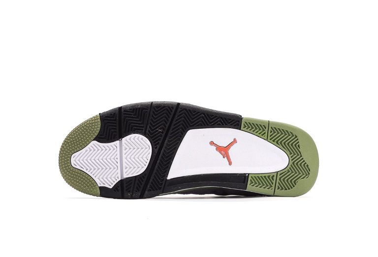 Air Jordan 4 Canyon Purple WMNS - Image 4