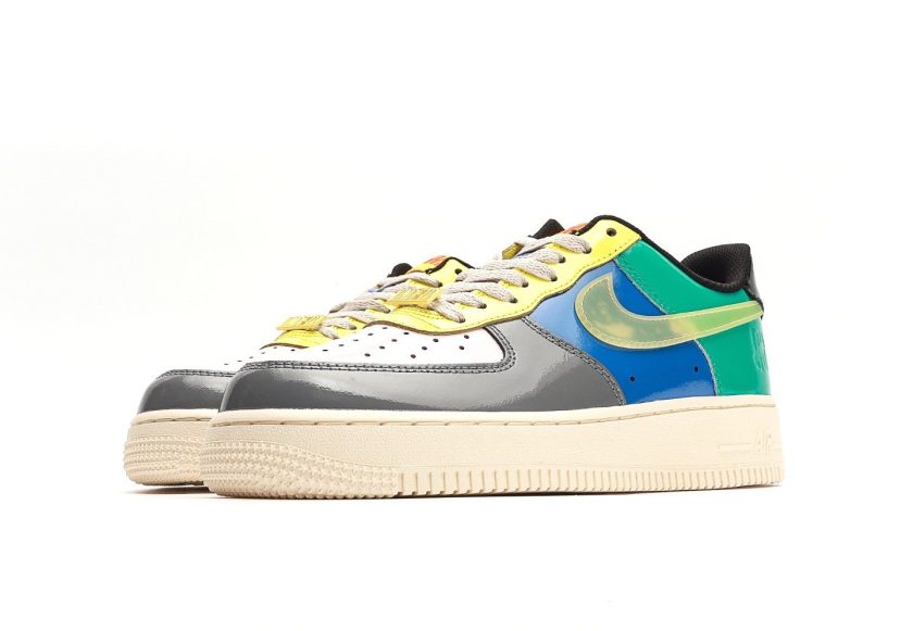 Undefeated x Nike Air Force 1 Low - Image 5