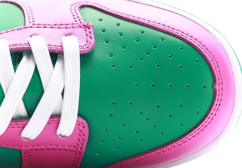 Dunk Low "Stadium Green/Fuchsia" - Image 7