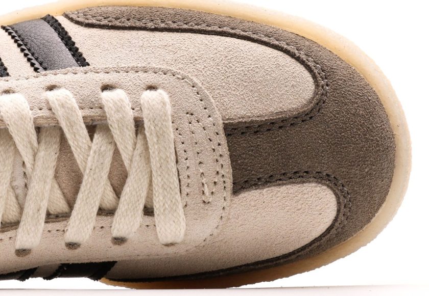 Ronnie Fieg x Clarks x 8th Street Samba "Kithmas - White Black" - Image 7