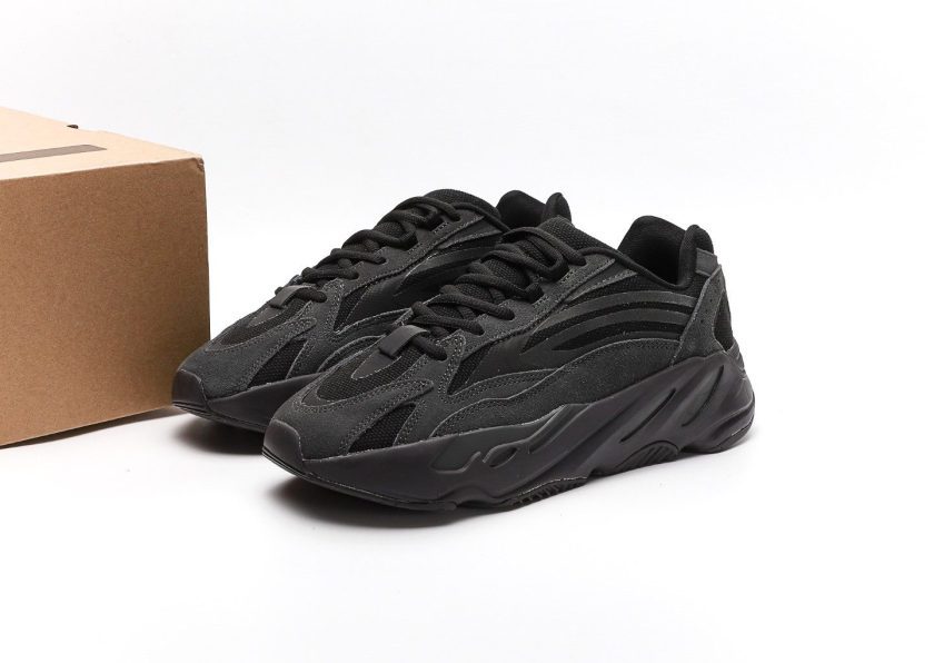 Yeezy Boost 700 V2 Vanta - Image 10