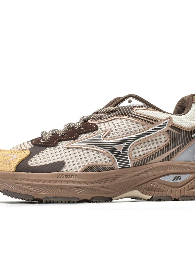 Mizuno RACER S
