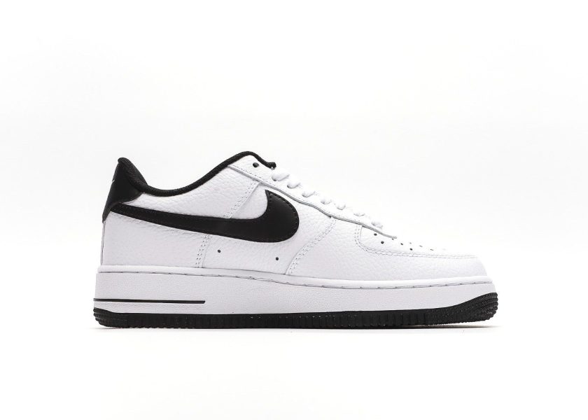 Air Force 1 '07 SE White Black - Image 2