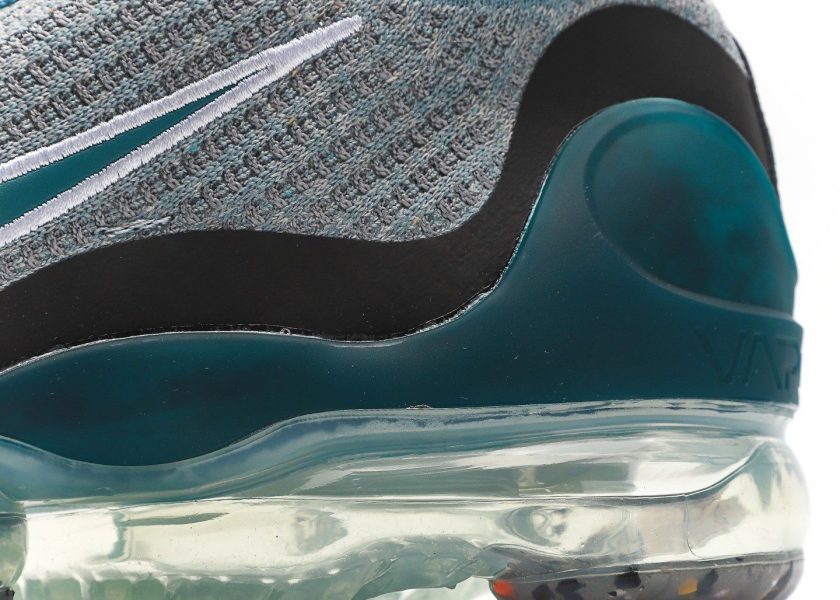 Air VaporMax 2021 Flyknit - Image 8