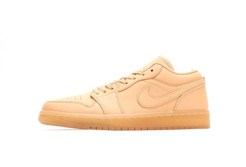 Air Jordan 1 Low SE "Sand"
