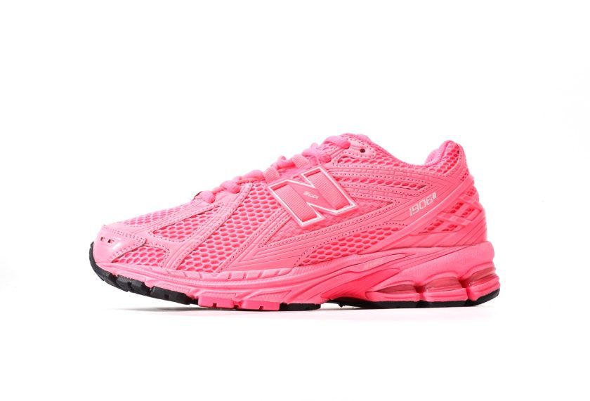 New Balance 1906 Neon Pink