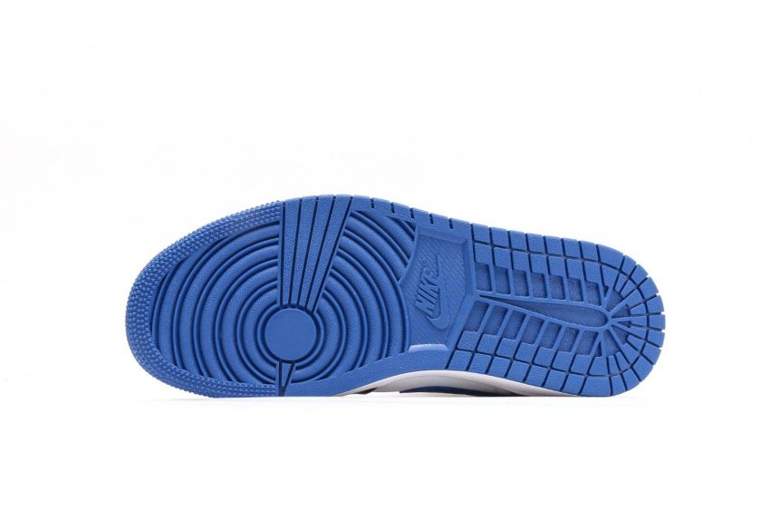 Air Jordan 1 Low Royal Toe - Image 4