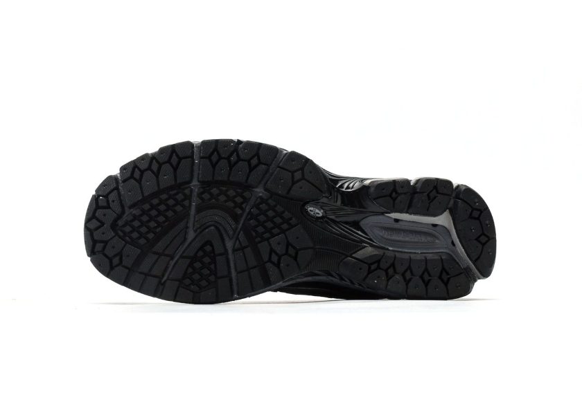 New Balance 1906R "Black/Silver" - Image 4