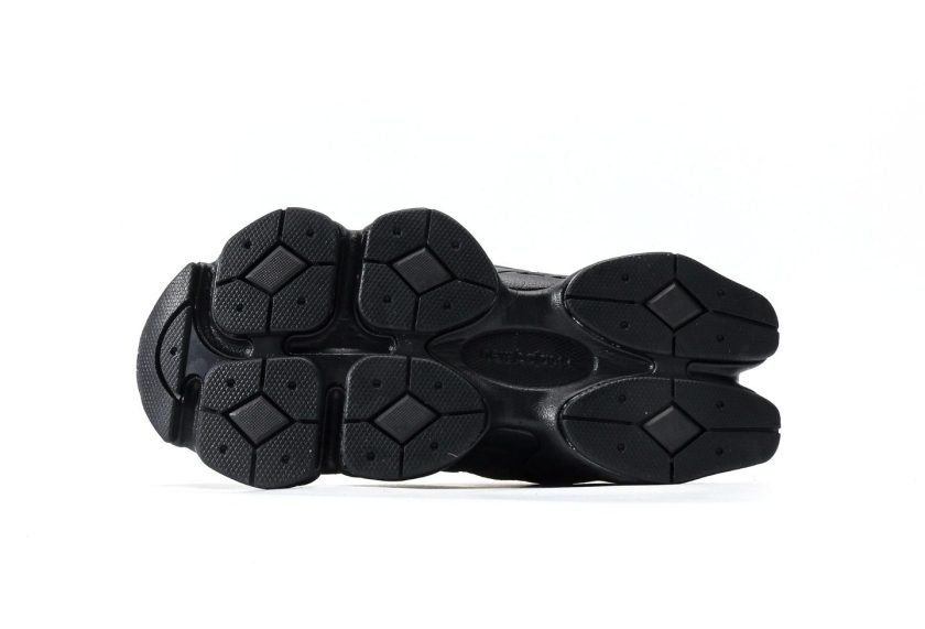 New Balance 9060 "Triple Black" - Image 4