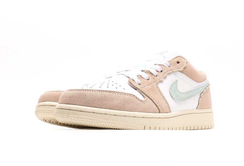 Air Jordan 1 Low SE Guava Ice - Image 5