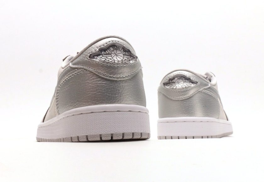 Air Jordan 1 Low "Metallic Silver" - Image 6