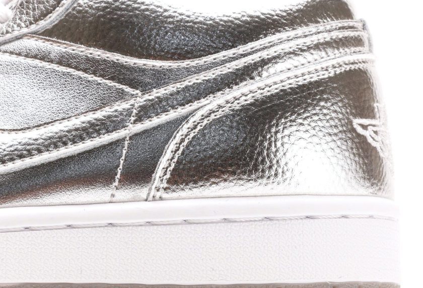 Air Jordan 1 Low SE Metallic Silver - Image 7