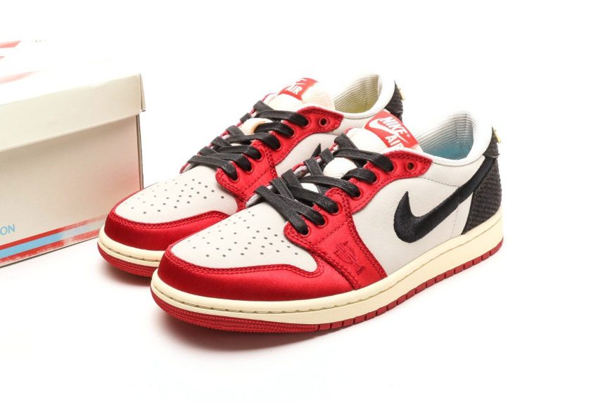 Trophy Room Air Jordan 1 Low OG [PK GOD] - Image 9