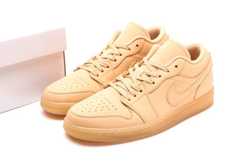 Air Jordan 1 Low SE "Sand" - Image 9