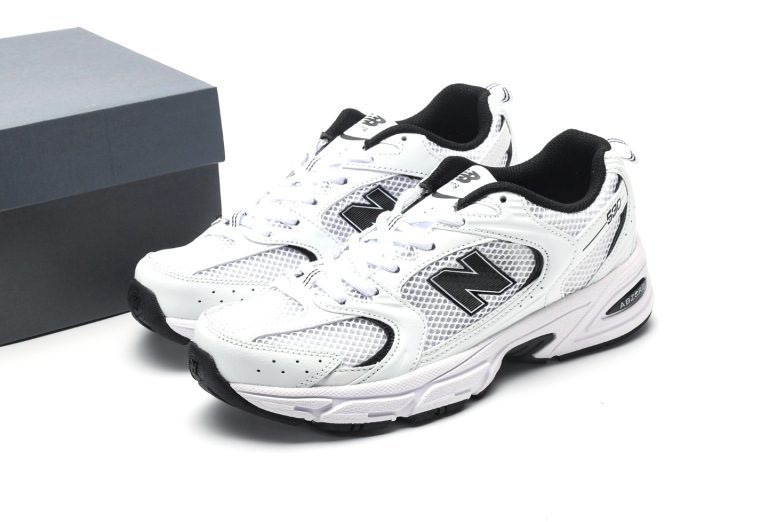 New Balance 530 White Black - Image 9