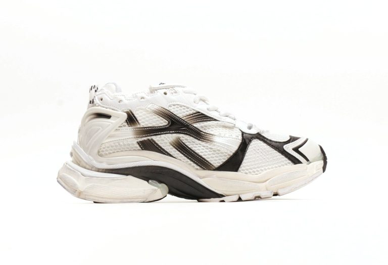 Runner Sneaker - Image 2