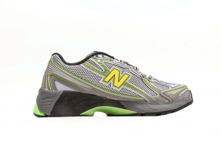 New Balance 740 - Image 2
