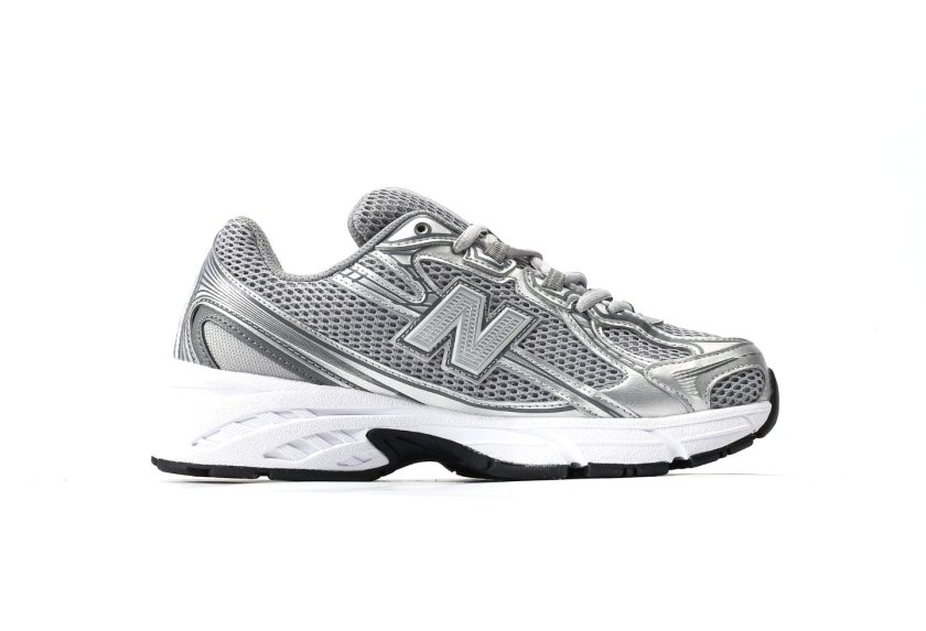 New Balance 740 Silver Metallic - Image 2