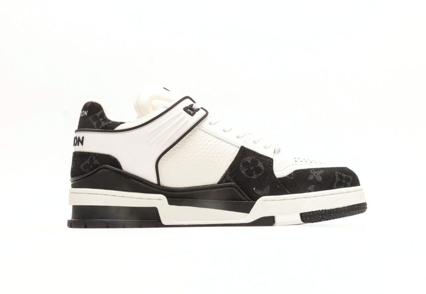 LV Trainer Sneaker [BOUTIQUE QUALITY] - Image 2