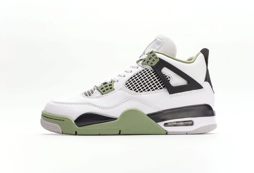 Air Jordan 4 "Seafoam"