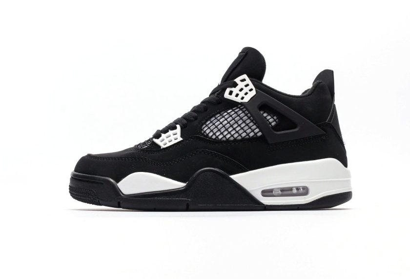 Air Jordan 4 White Thunder