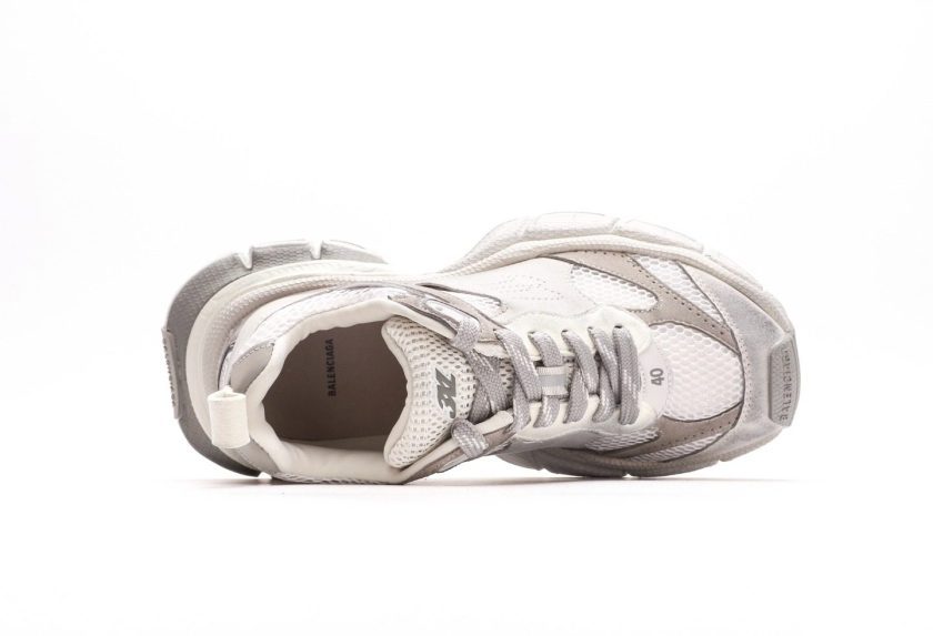 3XL Sneaker "Worn-Out - Light Grey" - Image 3