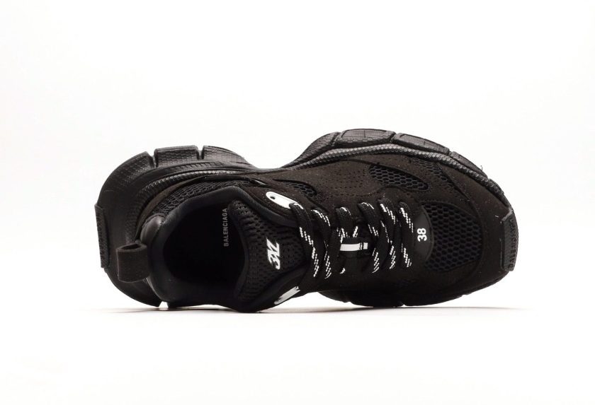 3XL Sneaker Black Suede - Image 3