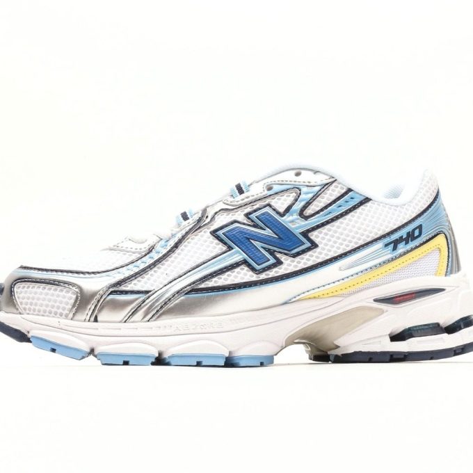 New Balance 740