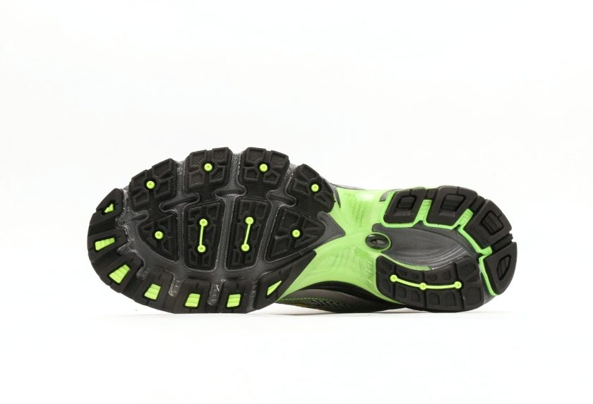 New Balance 740 - Image 4