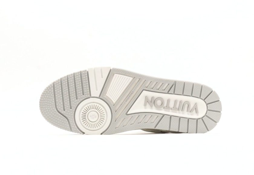 LV Trainer Sneaker [BOUTIQUE QUALITY] - Image 4
