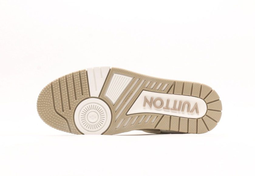 LV Trainer Sneaker [BOUTIQUE QUALITY] - Image 4