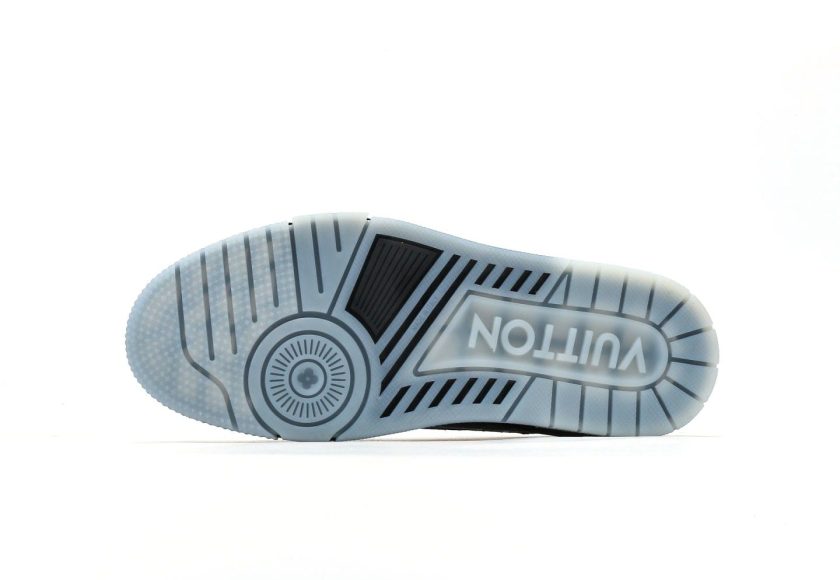 LV Trainer Sneaker [BOUTIQUE QUALITY] - Image 4