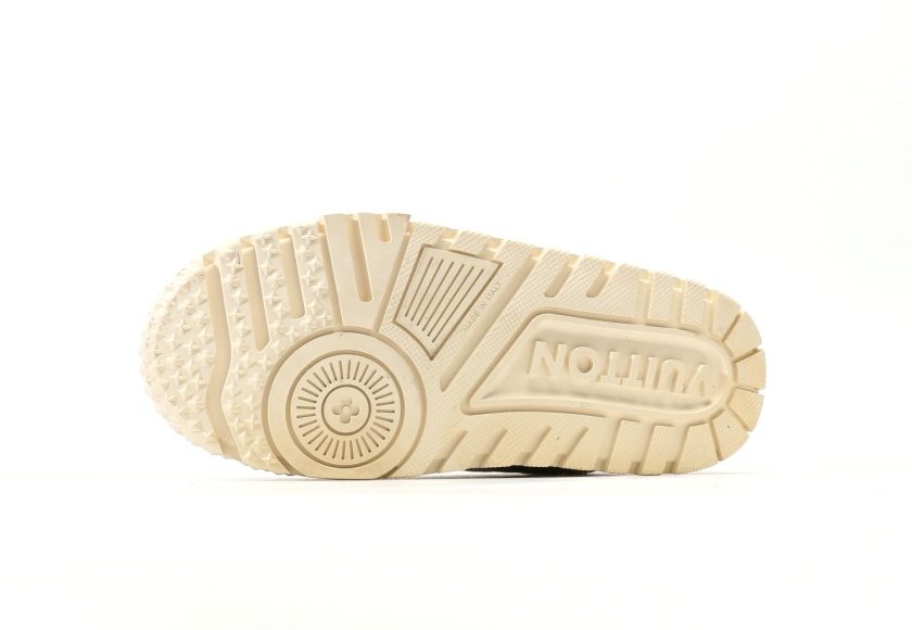 LV Trainer Maxi Sneaker [BOUTIQUE QUALITY] - Image 4
