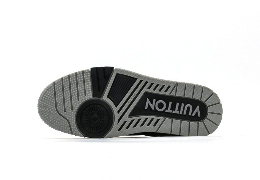 LV Trainer Sneaker [BOUTIQUE QUALITY] - Image 4