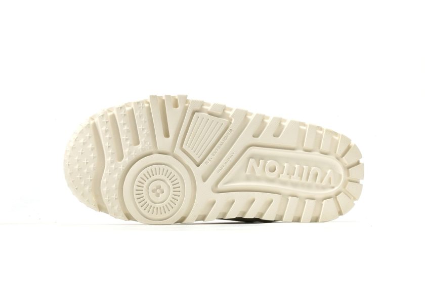 LV Trainer Maxi Sneaker [BOUTIQUE QUALITY] - Image 4