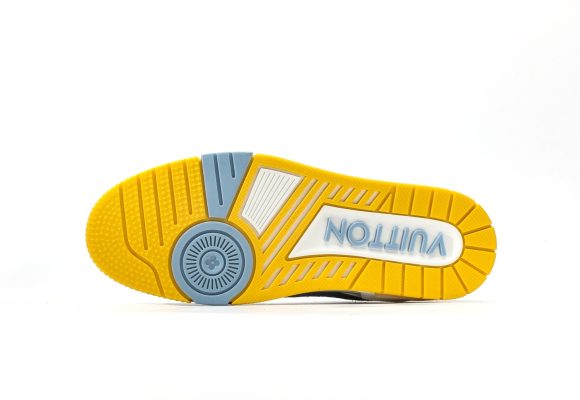 LV Trainer Sneaker [BOUTIQUE QUALITY] - Image 4