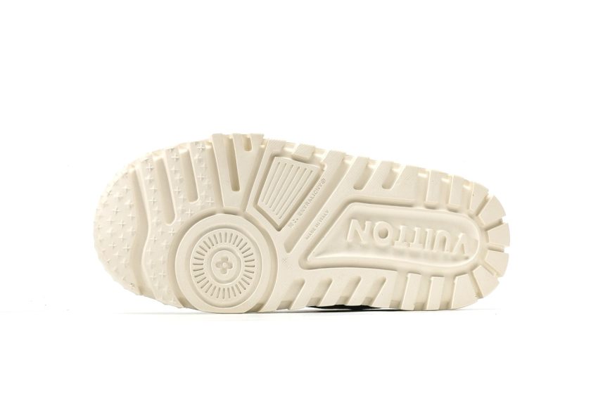 LV Trainer Maxi Sneaker [BOUTIQUE QUALITY] - Image 4