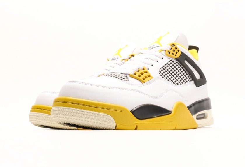 Air Jordan 4 "Vivid Sulfur" - Image 5