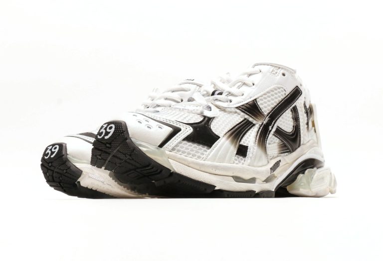 Runner Sneaker - Image 5