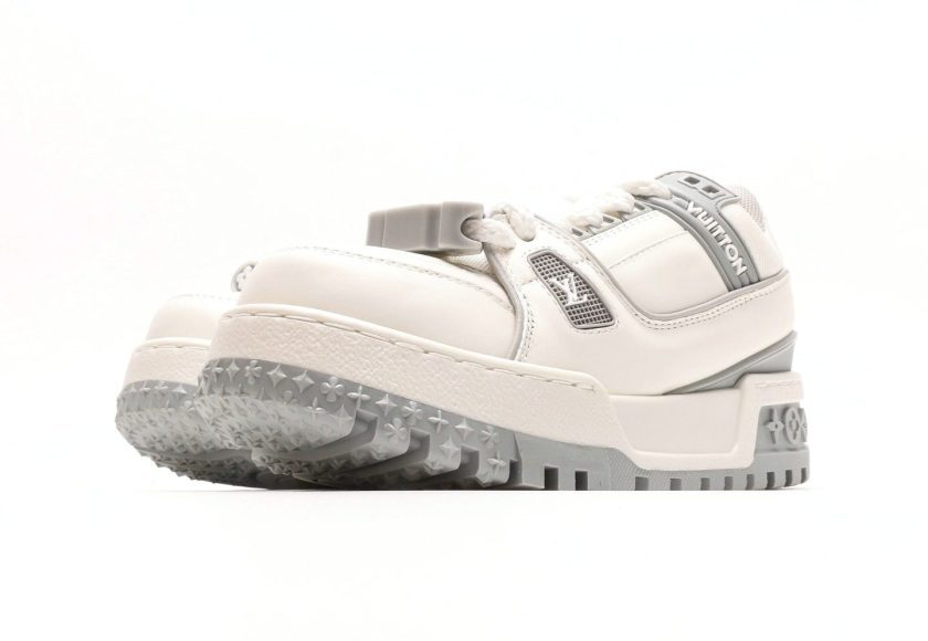 LV Trainer Maxi Sneaker [BOUTIQUE QUALITY] - Image 5