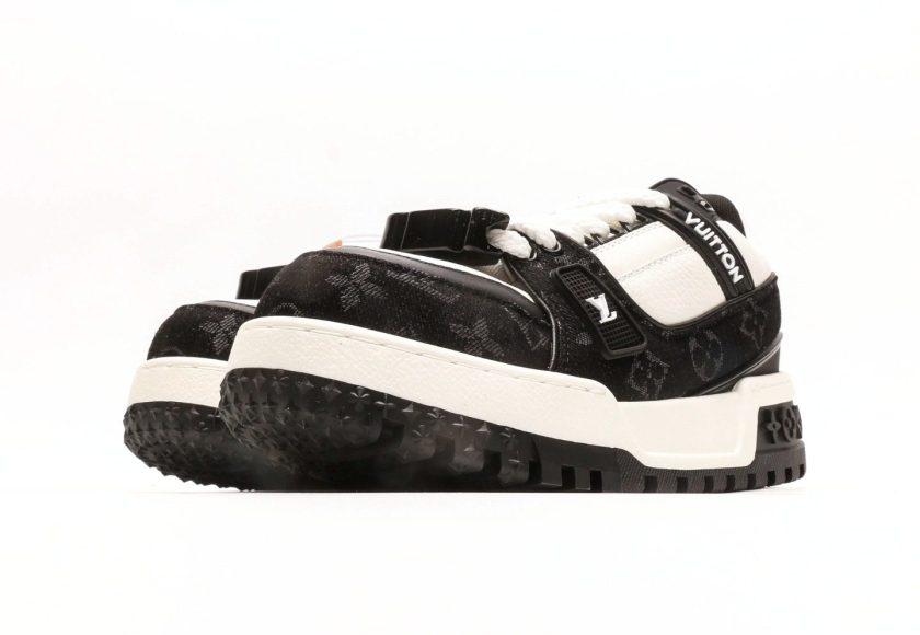 LV Trainer Maxi Sneaker [BOUTIQUE QUALITY] - Image 5
