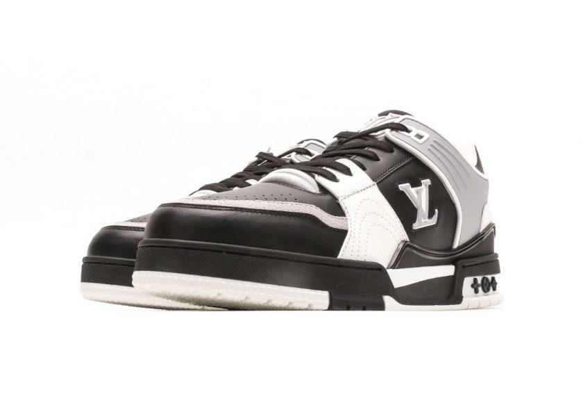 LV Trainer Sneaker [BOUTIQUE QUALITY] - Image 4