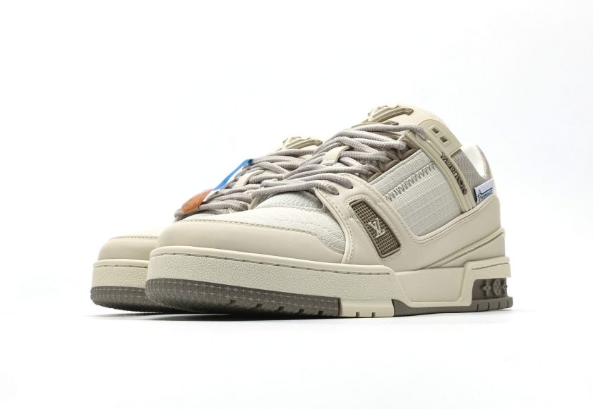 LV Trainer Sneaker [BOUTIQUE QUALITY] - Image 4