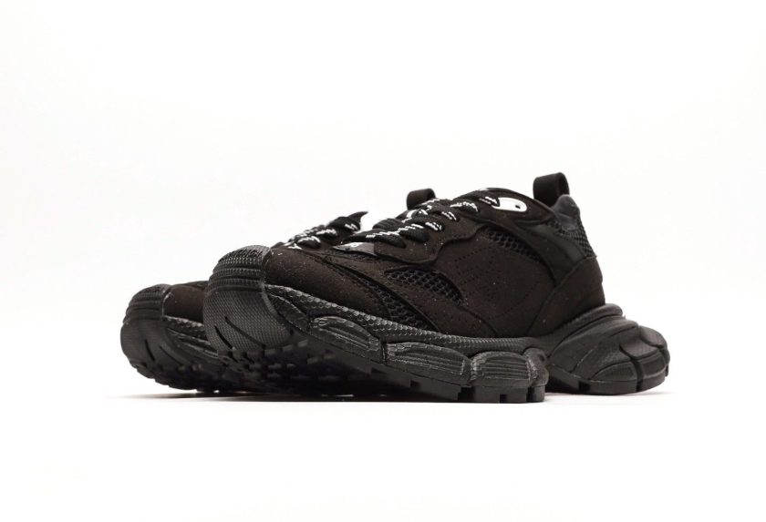 3XL Sneaker Black Suede - Image 5