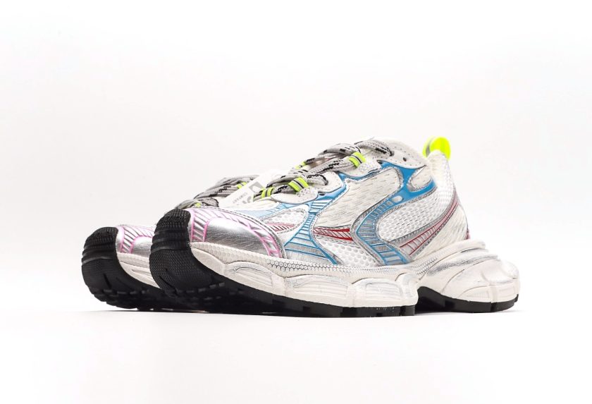 3XL Sneaker "Worn-Out - White Blue Red" - Image 5