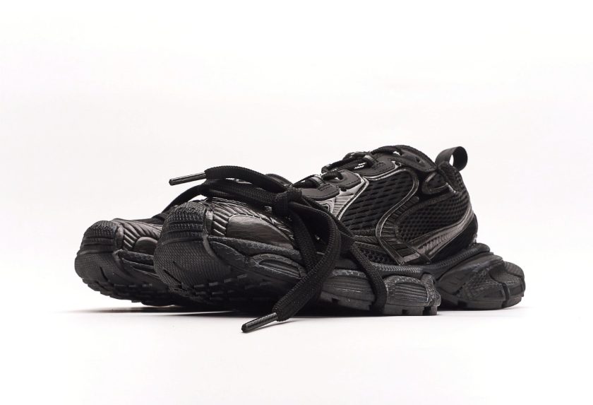 3XL Sneaker Black Mesh and Polyurethane - Image 5